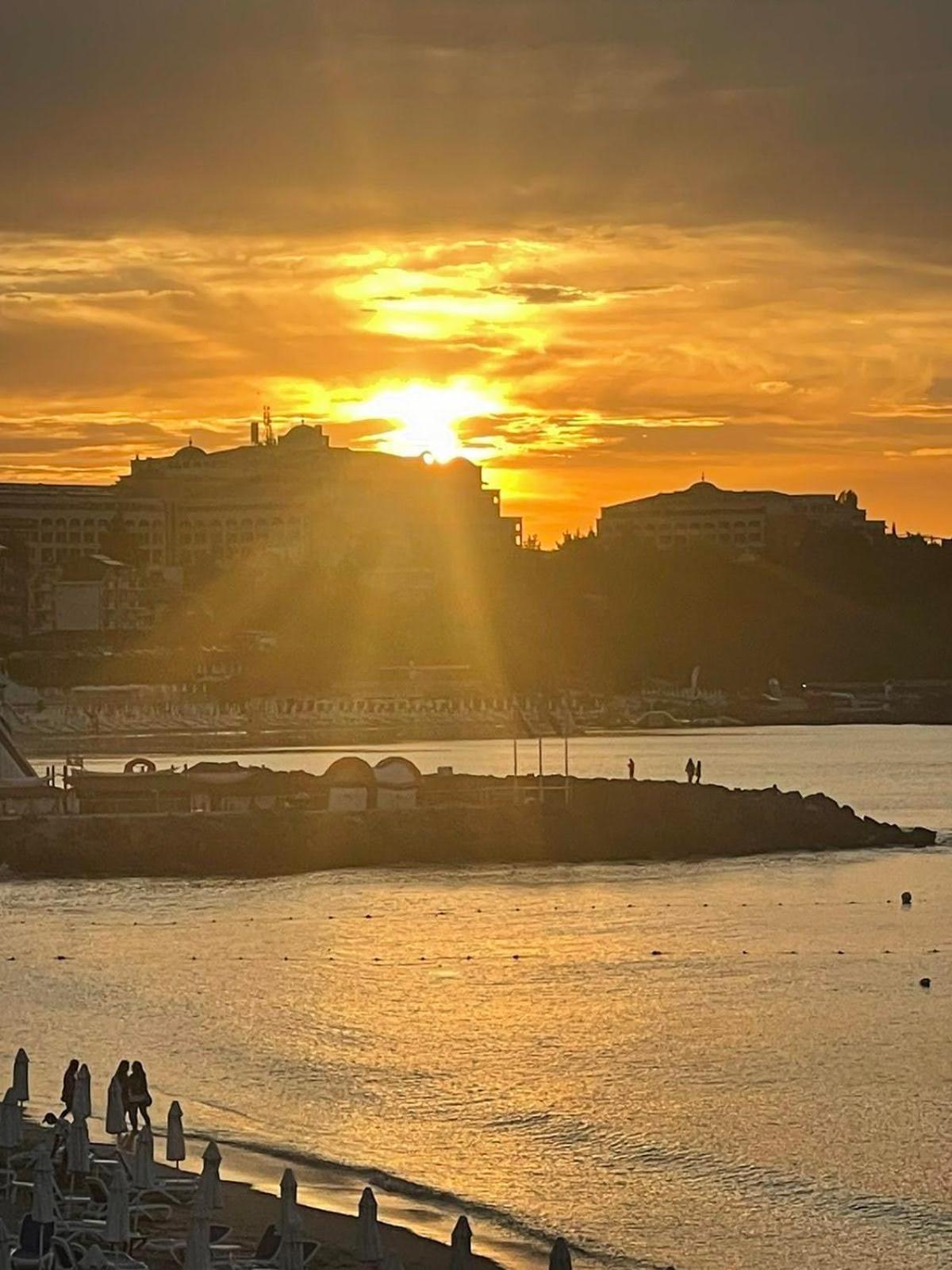 Aura Family Hotel Ravda Eksteriør bilde